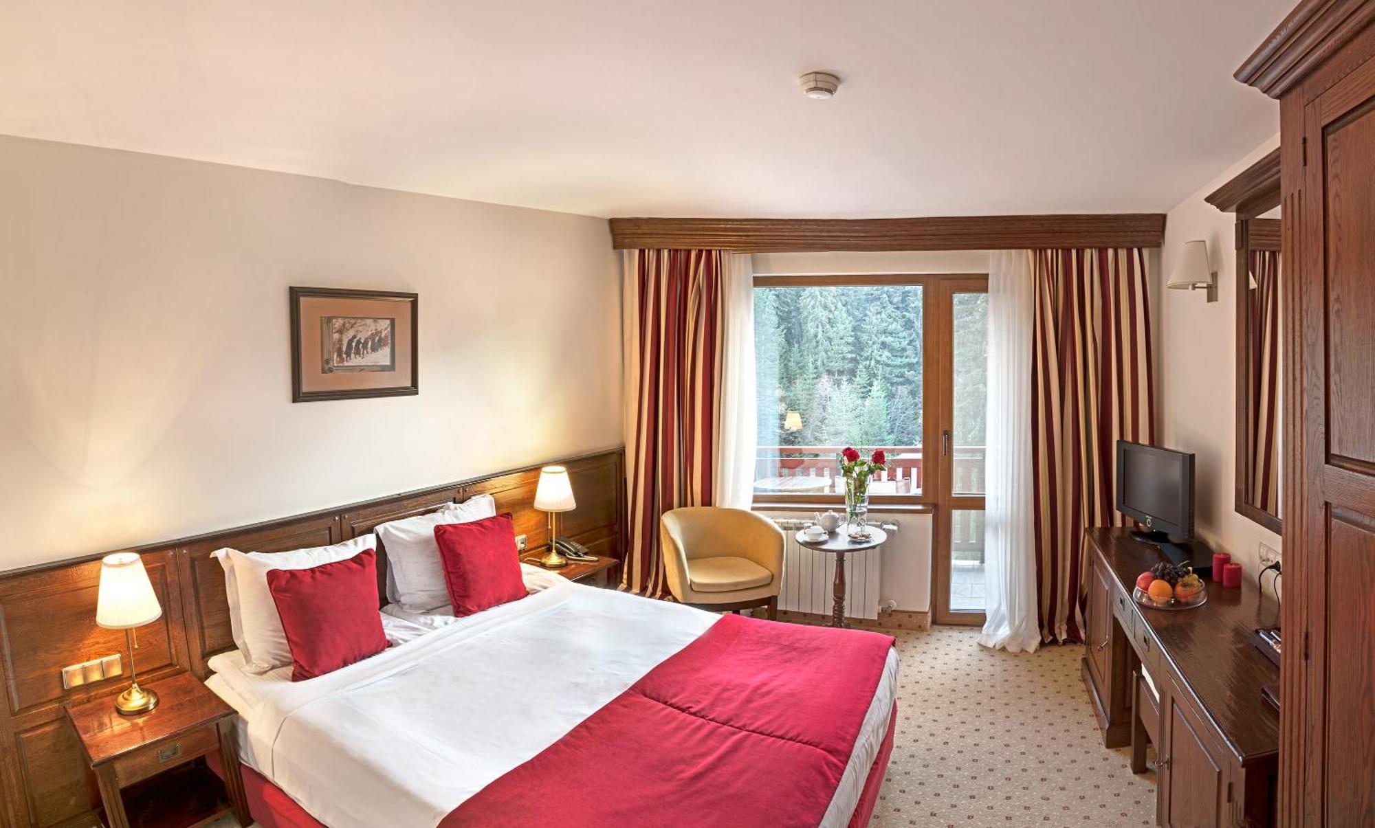 Double or Twin Room with Front View